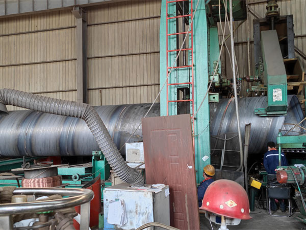 螺旋焊管生產設備 螺旋焊管生產設備